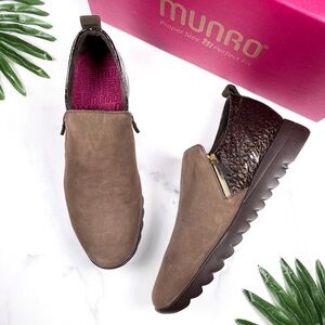 NIB Munro Kit Comfort Loafers Shoes Brown 9M